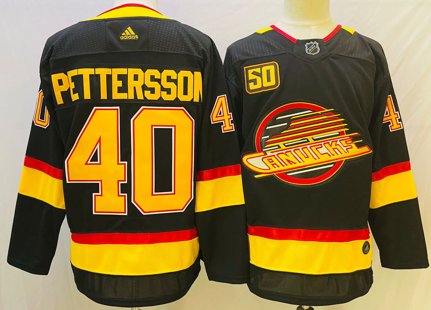 Vancouver Canucks Black Jersey